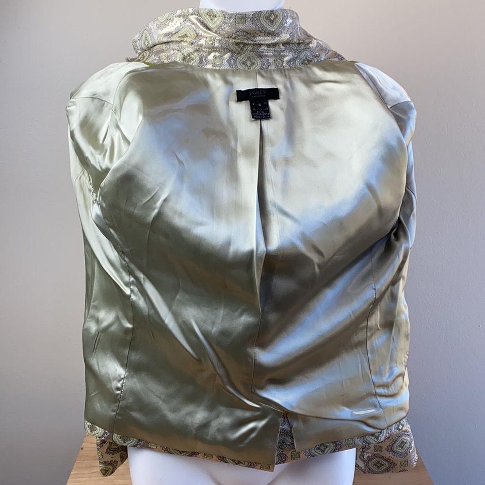 Women’s Patterned Jacquard Blazer - Green Metallic - Picture 13 of 16